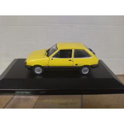 FORD FIESTA 1984 GHIA 1:43 ALTAYA IXO CAJA NO ORIGINAL DEFECT/NO RETRO