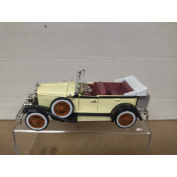 BUICK MARQUETTE PHAETON 1930 LIGHT YELLOW 1:32 ROAD SIGNATURE NO BOX