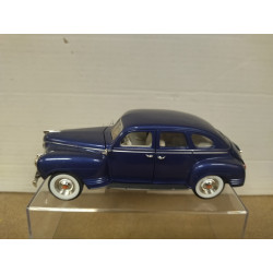 PLYMOUTH 1941 BLUE 1:32 ROAD SIGNATURE