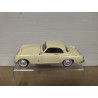 NASH-HEALEY COUPE 1953 WHITE/CREAM 1:32 ROAD SIGNATURE NO BOX DEFECT