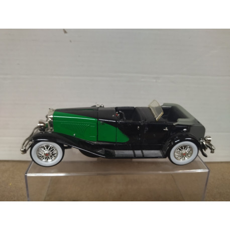 DUESENBERG MODEL J 1934 OPEN GREEN 1:32 ROAD SIGNATURE NO BOX DEFECTUOSO