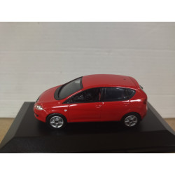 SEAT ALTEA 2004 RED 1:43 ALTAYA IXO CAJA NO ORIGINAL/NO RETROS