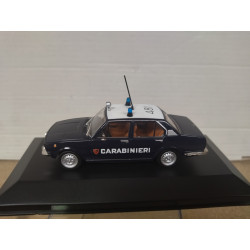 ALFA ROMEO ALFETTA 1972 CARABINIERI 1:43 IXO CENTAURIA CAJA NO ORIGINAL