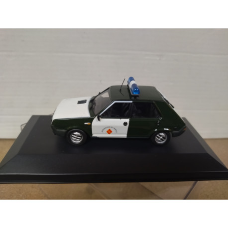 SEAT RITMO 1984 75 CL TRAFICO GUARDIA CIVIL 1:43 ALTAYA IXO CAJA NO ORIGINAL
