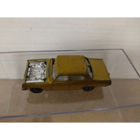 OPEL DIPLOMAT LESNEY 36 DESGUACE 1:71/apx 1:64 MATCHBOX NO BOX
