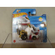 FELINE LUCKY WHITE 2025 9/10 CELEBRATION RACERS 1:64 HOT WHEELS