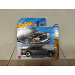 MERCEDES-BENZ 500 E GREY/SILVER 3/10 70´S VS 90´S 1:64 HOT WHEELS