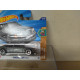 MERCEDES-BENZ 500 E GREY/SILVER 3/10 70´S VS 90´S 1:64 HOT WHEELS