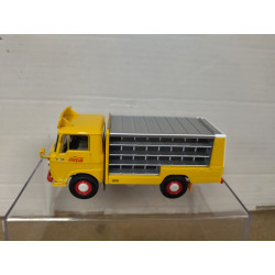 ISUZU ELF COCA-COLA TRUCK 1:43 TOMICA LIMITED VINTAGE LV-43 01B