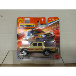 TOYOTA LANDCRUISER 78 2017 PICKUP 109/125 1:64 MATCHBOX