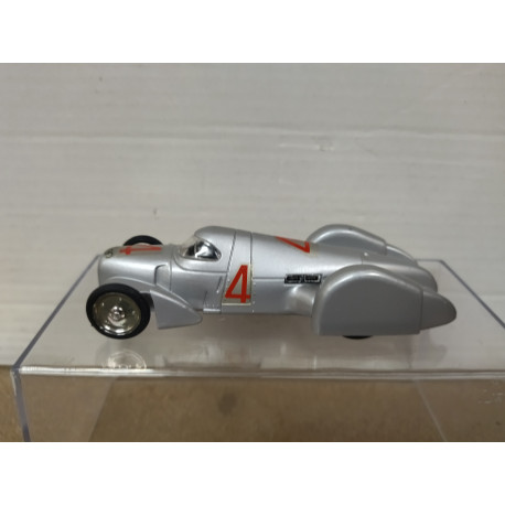 AUTO UNION REKORDWAGEN TYP B n4 1937 STUCK 1:43 BRUMM R108 NO BOX