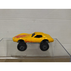 CHEVROLET CORVETTE STINGRAY 4X4 MONSTER YELLOW 1:64 HOT WHEELS NO BOX