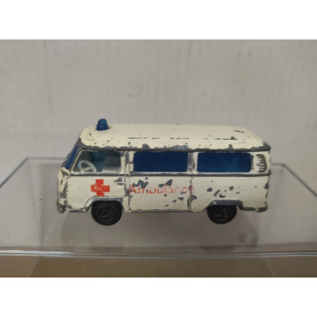 VOLKSWAGEN T2 SAMBA AMBULANCE 1:60/apx 1:64 MAJORETTE 244 NO BOX