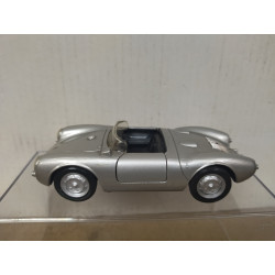 PORSCHE 550 A SPYDER SILVER 1:32 MAISTO NO BOX