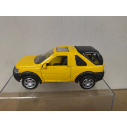 LAND ROVER FREELANDER (NO LICENCE) YELLOW 11cm Long 1:34/39 DIECAST NO BOX