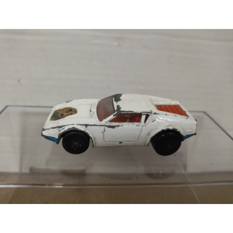 DE TOMASO PANTERA WHITE SUPERFAST 8 (1) 1:56/apx 1:64 MATCHBOX NO BOX