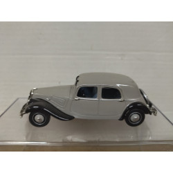 CITROEN TRACTION 22 BERLINE 1934 GRIS 1:43 UH NO BOX