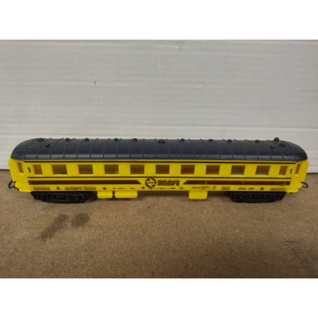 VAGON PASAJEROS AMARILLO PAYA 1:87 H0 PAYA NO BOX