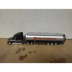 INTERNATIONAL LONESTAR OIL TRAILERS EL COMERCIO 1:87 H0 IXO LUPA NO BOX