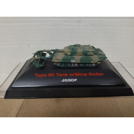 TYPE 90 TANK W/MINE ROLLER JAPAN JGSDF 1:144 TRUMPETER