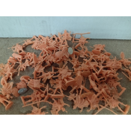 SOLDADOS LA LEGION ROMANA +30 PIEZAS 1:87 H0 ATLANTIC NO BOX