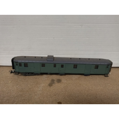 VAGON PASAJEROS AZUL REGIONAL REPINTADO 1:87 H0 NO BOX