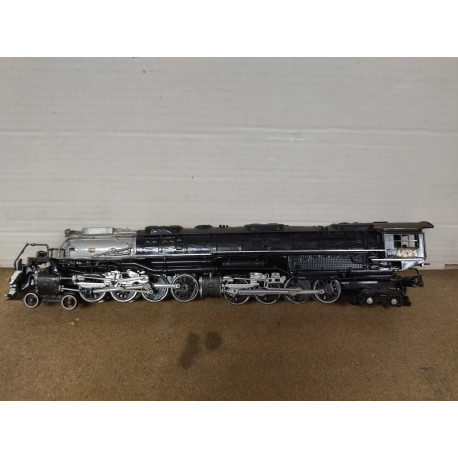 LOCOMOTORA BIG BOY 4006 DESGUACE 1:87 H0 NO BOX