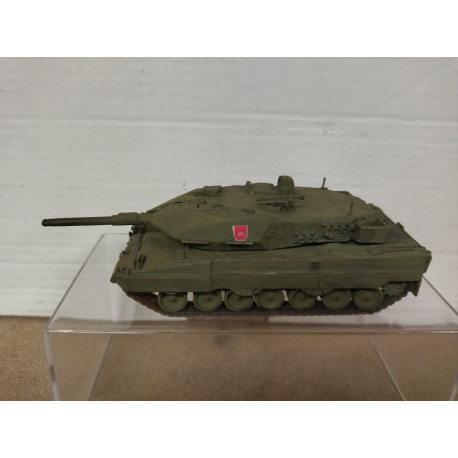 LEOPARD (2) TANK GERMANY 1:72 KIT/DIECAST NO BOX/SUCIO/DESGUACE