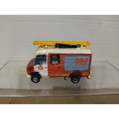 MERCEDES-BENZ L406 B-116 BOMBEROS 1:87 H0 IBERTREN DESGUACE/REPINTADO