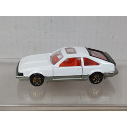 TOYOTA CELICA 2800 GT WHITE 1:64/apx 1:64 TOMICA 33 NO BOX