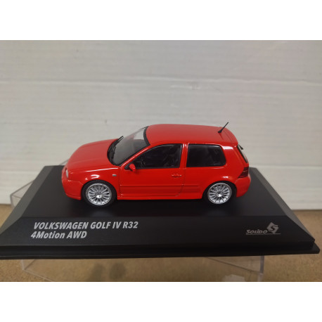 VOLKSWAGEN GOLF 4 R32 TORNADO RED 1:43 SOLIDO S4313604 SD