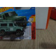 LAND ROVER DEFENDER 90 GREEN n68 5/10 THEN AND NOW 1:64 HOT WHEELS