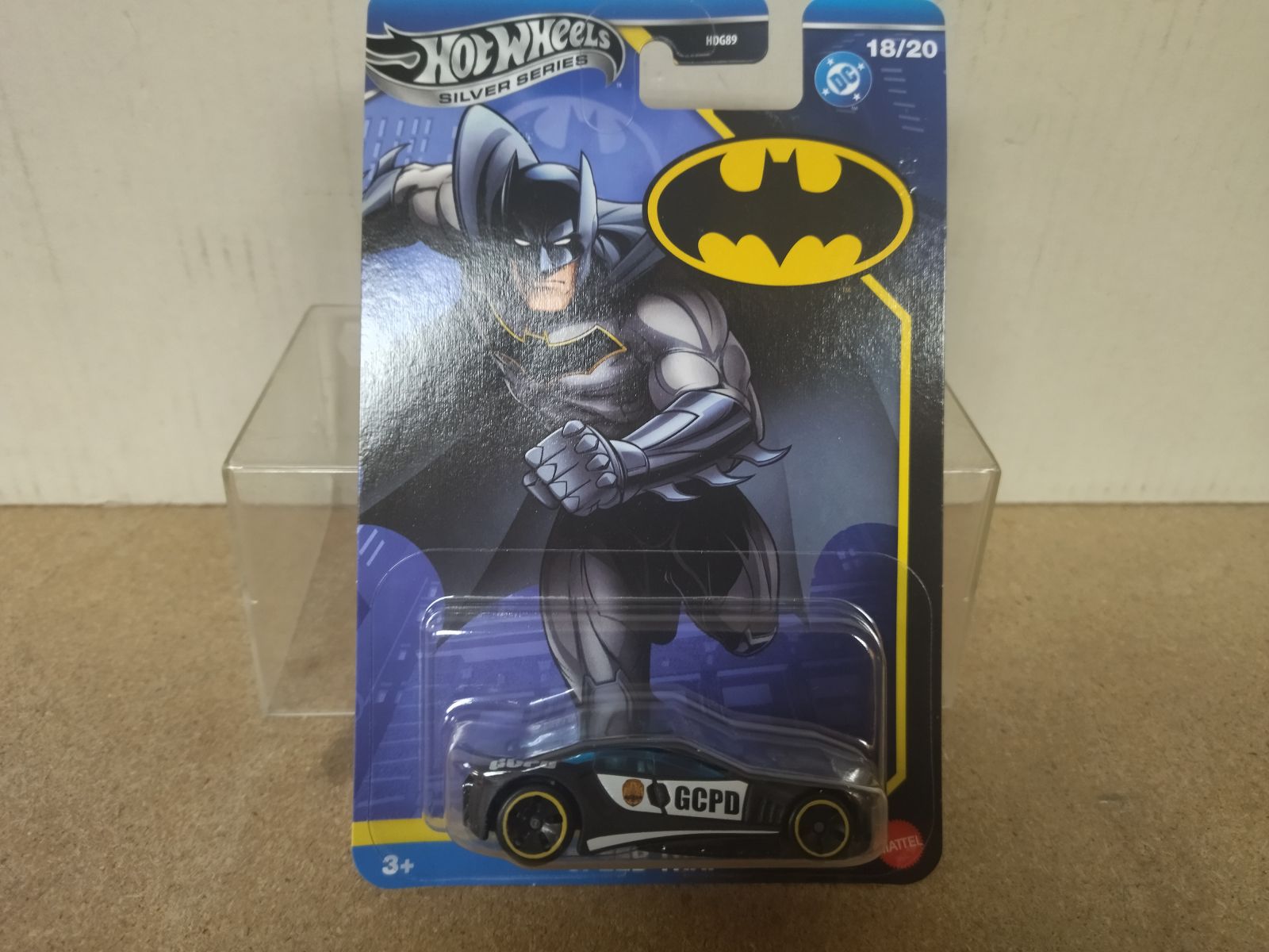BATMAN SPEED TRAP GOTHAM CITY POLICE 18/20 1:64 HOT WHEELS - BCN