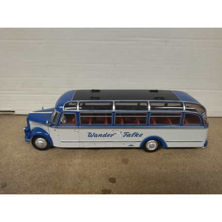 BORGWARD BO 4000 1951 AUTOBUS 1:43 SALVAT IXO BLISTER ABIERTO