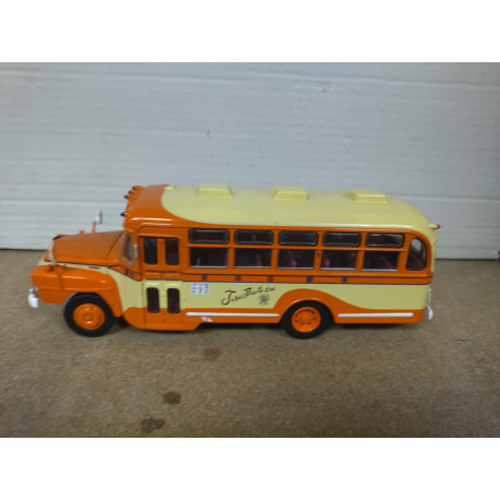 ISUZU BXD 30 1962 AUTOBUS 1:43 SALVAT IXO BLISTER ABIERTO