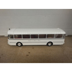 BERLIET PLR10 1955 MONACO AUTOBUS 1:43 SALVAT IXO BLISTER ABIERTO