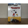 VOLKSWAGEN BEETLE BLACK SNOOPY 1/5 PEANUTS 1:64 HOT WHEELS