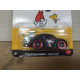 VOLKSWAGEN BEETLE BLACK SNOOPY 1/5 PEANUTS 1:64 HOT WHEELS