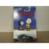 HONDA CRX 1985 MAFALDA 2/5 PEANUTS 1:64 HOT WHEELS
