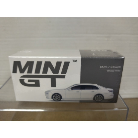 BMW G70 i70 2023 XDRIVE60 MINERAL WHITE LHD 1:64 MINI GT 819