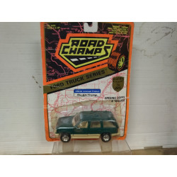 FORD EXPLORER GREEN 1:43 ROAD CHAMPS