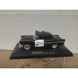 FORD FAIRLANE 1956 US POLICE OAKLAND 1:43 DeAGOSTINI IXO DEFECT/NO RETRO