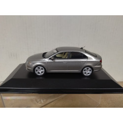 SEAT TOLEDO 4 2012-2019 ENJOYNEERING DEALER SEAT 1:43 IXO