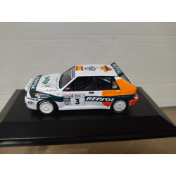 LANCIA DELTA 1993 HF INTEGRALE RALLY ACROPOLIS SAINZ 1:43 ALTAYA IXO BOX NO ORIGINAL