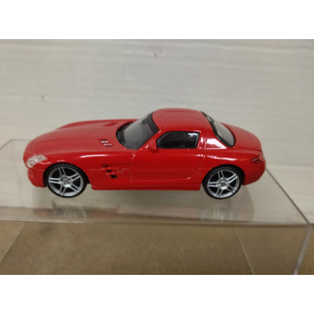 MERCEDES-AMG C197 SLS RED 1:43 MONDO MOTORS NO BOX