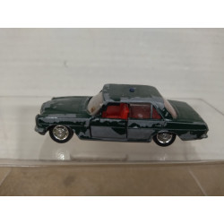 MERCEDES-BENZ W115 200 GREEN POLIZEI 1:66/apx 1:64 SCHUCO 806 VINTAGE NO BOX