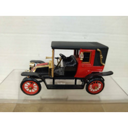 RENAULT AG 1910 FIACRE RED/NOIR 1:43 RIO MODELS NO BOX