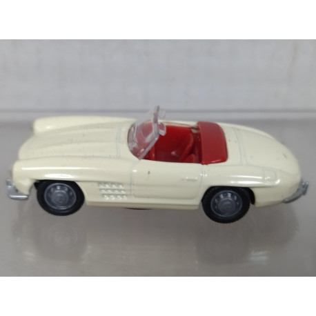 MERCEDES-BENZ W198 300 SL CREAM HIGH-SPEED NO BOX