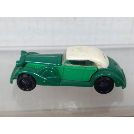 KINDER TOY CAR TIPO HORCH GREEN NO BOX