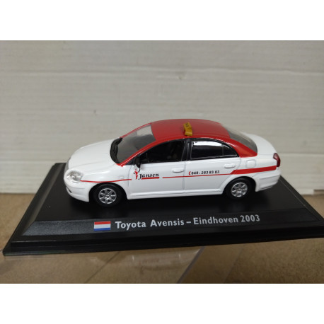 TOYOTA AVENSIS 2003 TAXI EINDHOVEN 1:43 CENTAURIA IXO